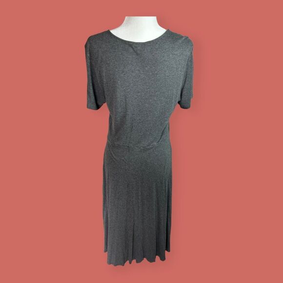 🩶 LARGE H+M BASICS GRAY SHORT SLEEVE TRAVEL CASUAL DRESS - Picture 4 of 8
